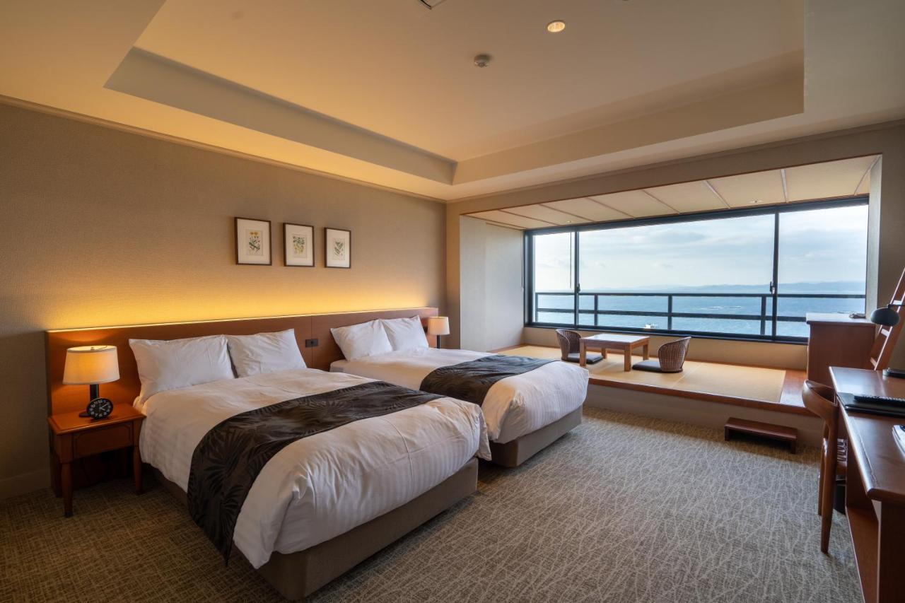 Infinito Hotel And Spa Shirahama Habitación foto